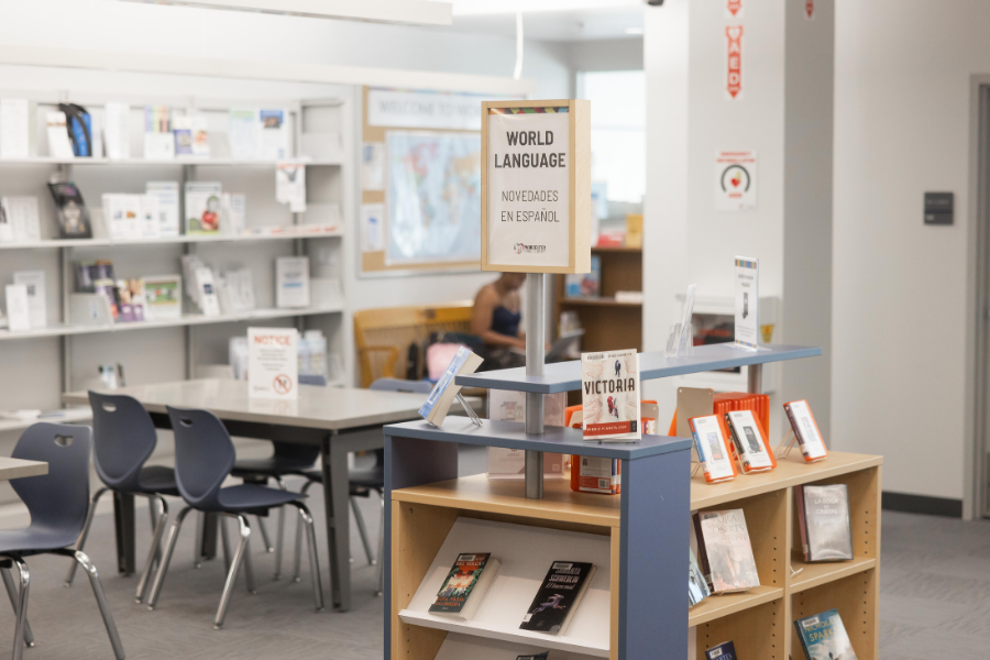 Picture of the World Language collection, points to World Languages page.